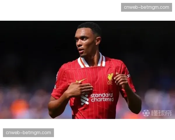 官方：利物浦与副队长阿诺德完成续约，新合同至2030年