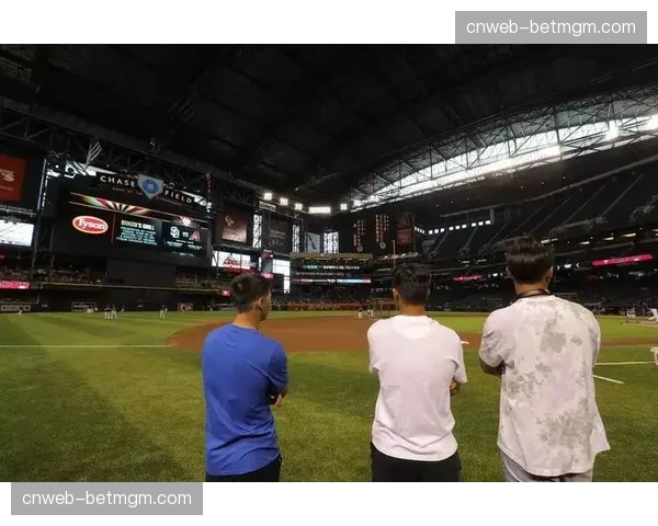 日本高中选拔赛:大阪樟荫女子高校上演九局下半逆转本垒打 日本高中选拔赛:大阪樟荫女子高校上演九局下半逆转本垒打